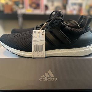Adidas Ultraboost 5.0 DNA (NEW)